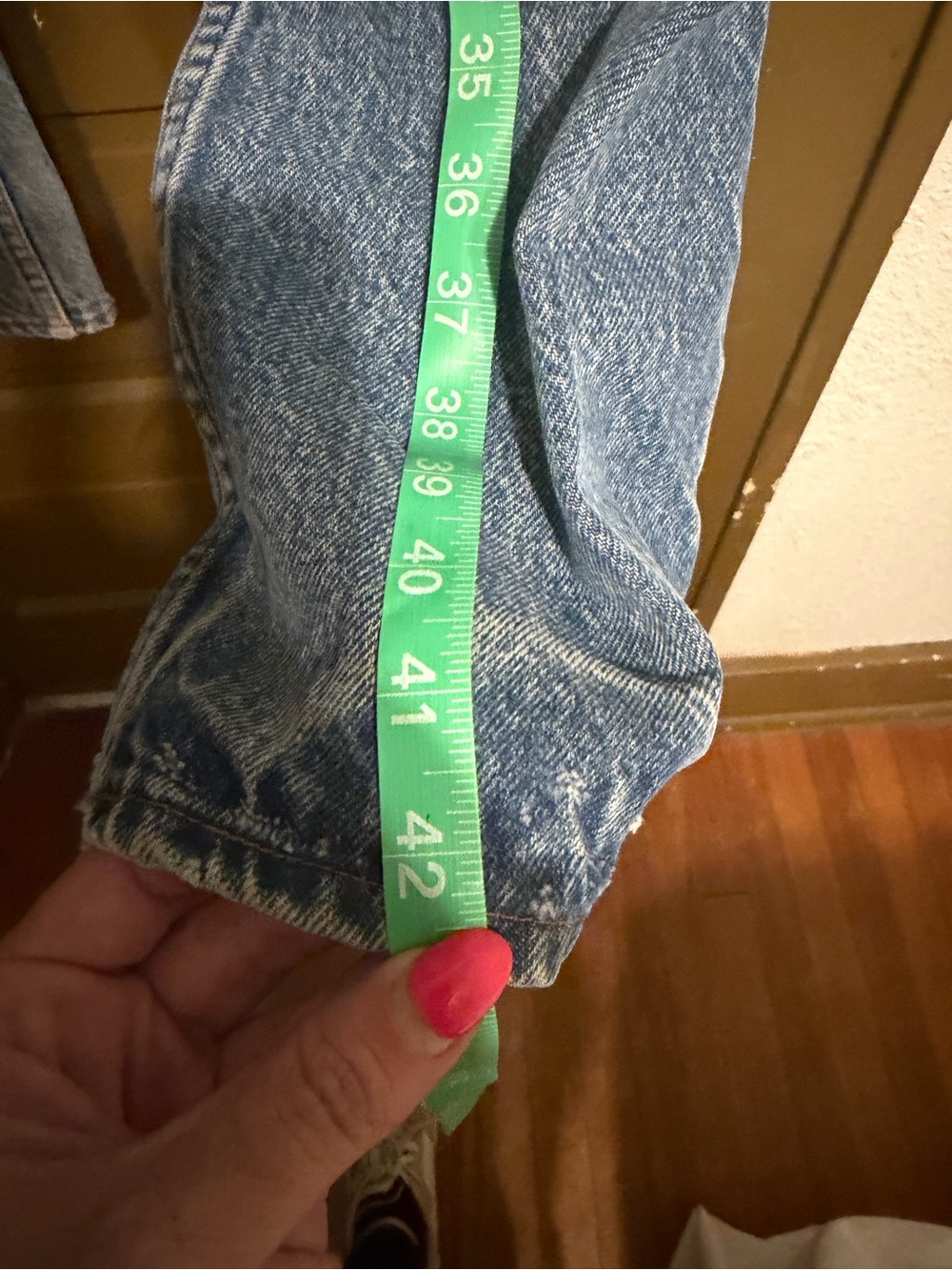 Levi’s - Picture 2 of 8